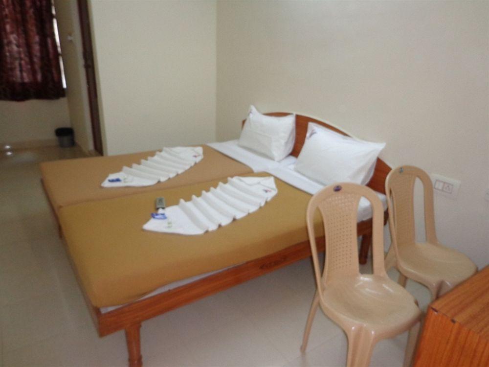 Kek Accommodation Chennai Exterior foto