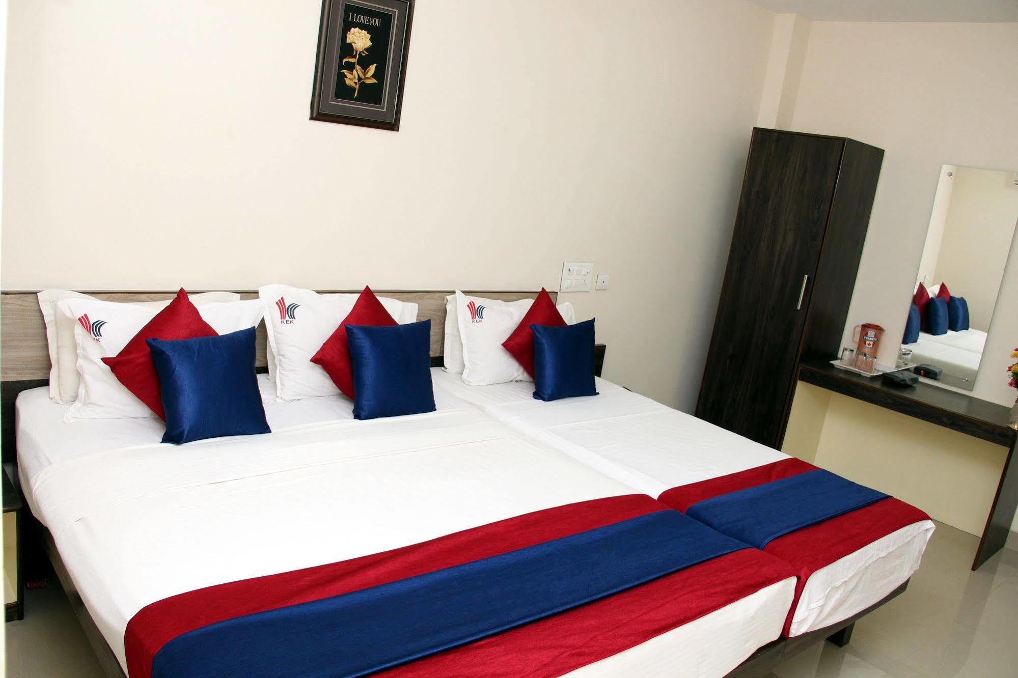 Kek Accommodation Chennai Exterior foto